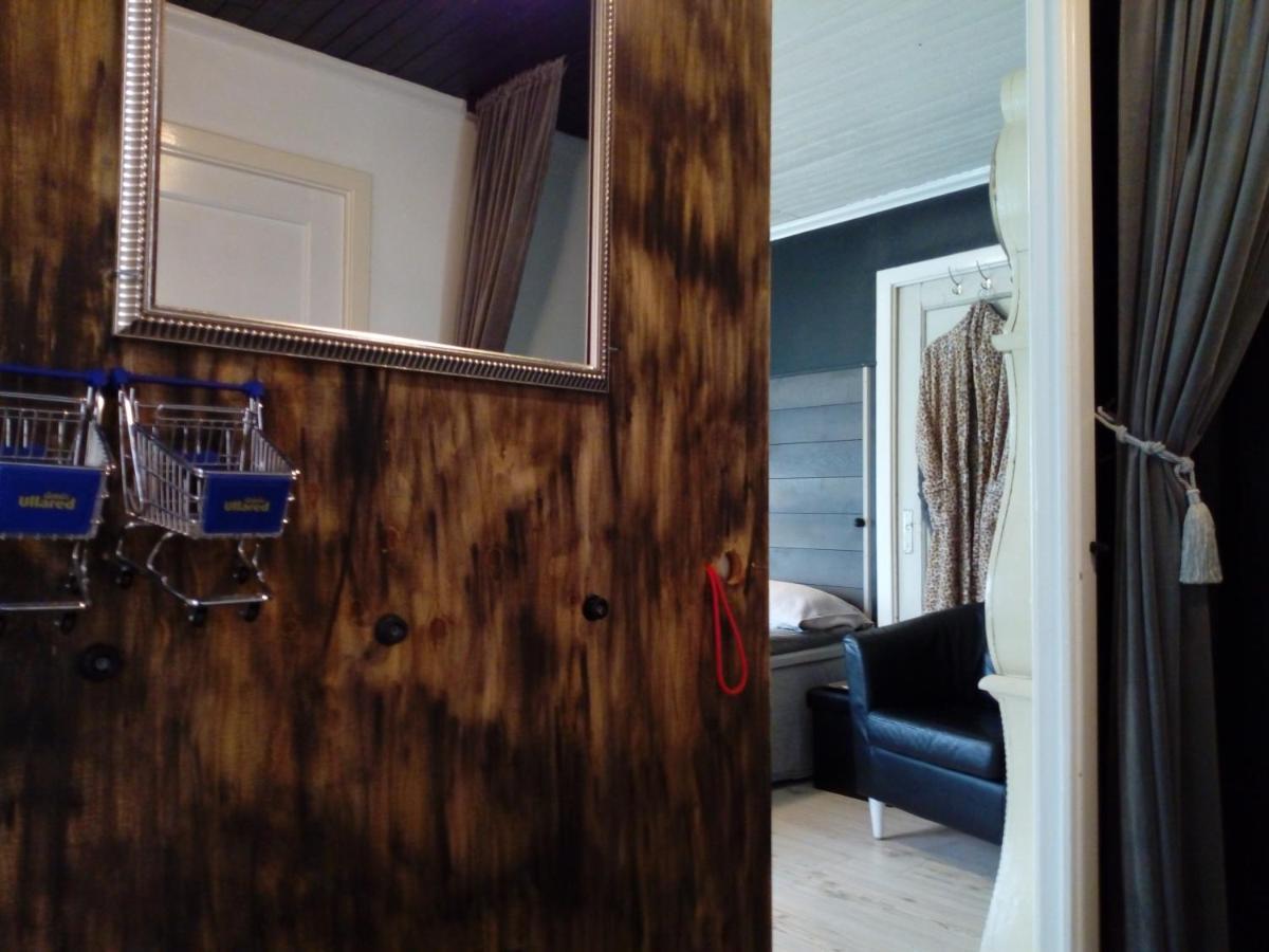 Ullaredsgarden B&B Express Bagian luar foto