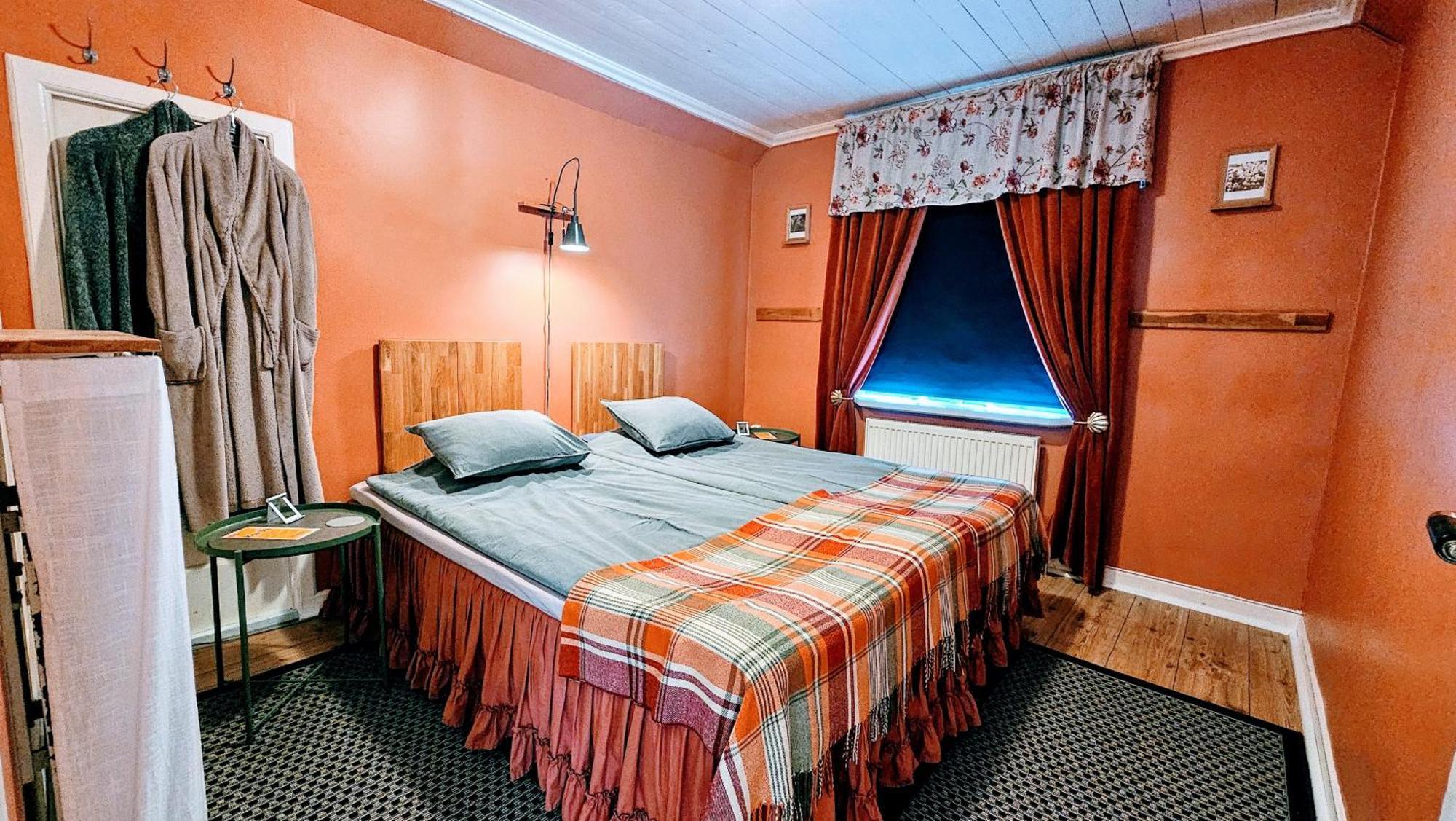 Ullaredsgarden B&B Express Bagian luar foto
